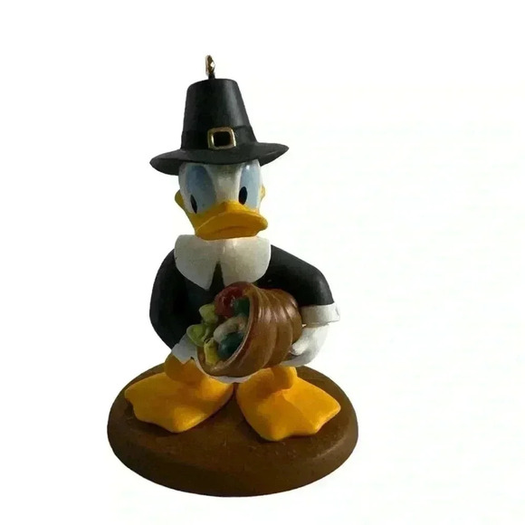 2014 2015 Hallmark Ornament - Thankful Donald - 4th in Series - A Year of Disney - Picture 4 of 8